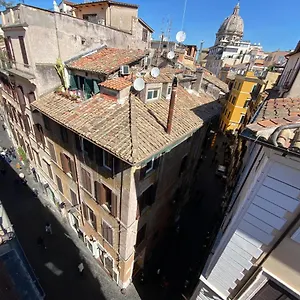 https://la-casa-dei-marmi-rome.it-romehotels.com